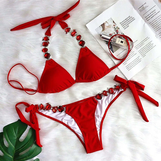 Işıltılı Kırmızı Taş Detaylı Bikini Takımı