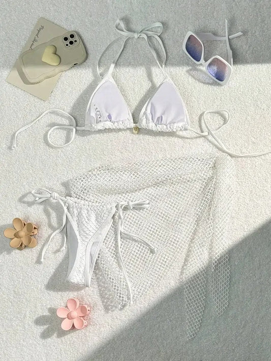 Kabuk Detaylı Beyaz File Bikini ve Pareo Seti