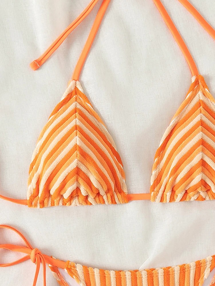 Turuncu Şeritli Bağcıklı Üçgen Bikini Takımı