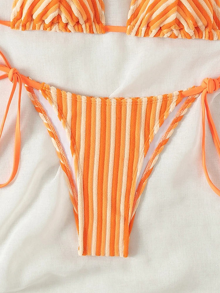 Turuncu Şeritli Bağcıklı Üçgen Bikini Takımı